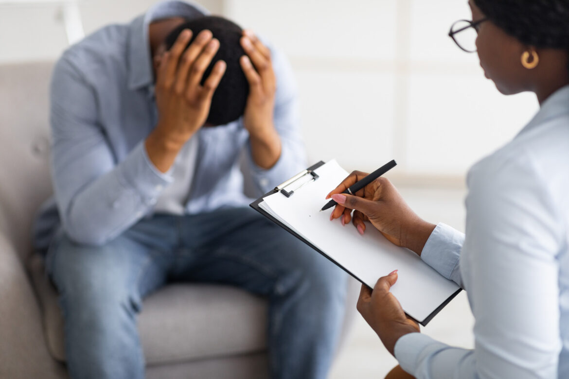 10 Signs You May Need To See a Therapist